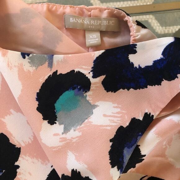 Banana Republic Multi-Color Sleeveless V-Neck Blouse Top Size XS Career Casual - Picture 10 of 10